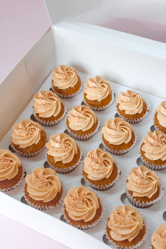 Mini buttercream cupcakes