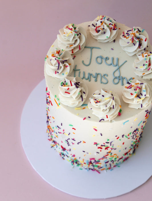 Funfetti buttercream cake 